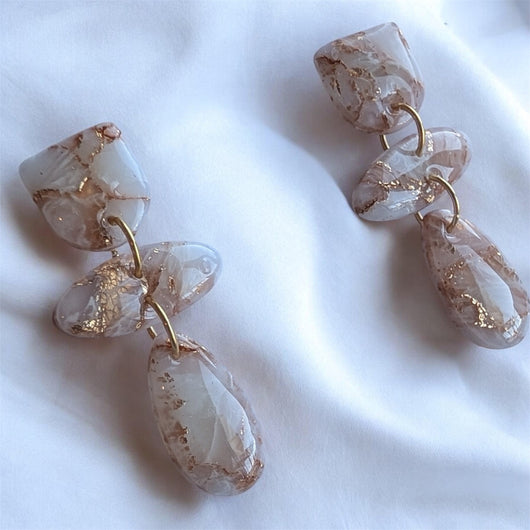 Boucles Glitra effet pierre Blanc Beige & Or