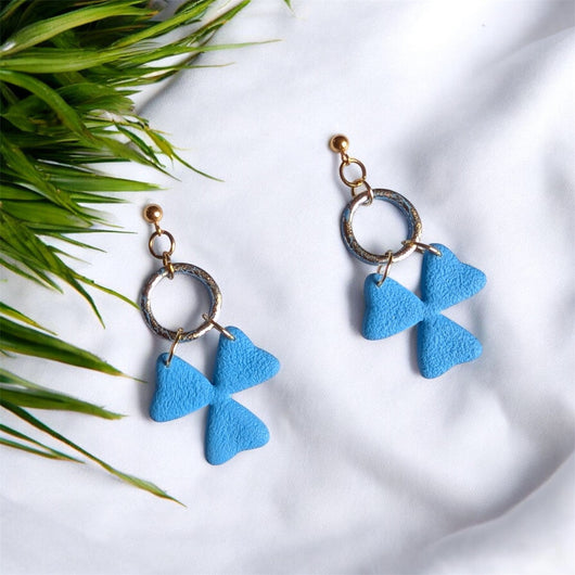 Boucles Pendantes Trèfles Bleus